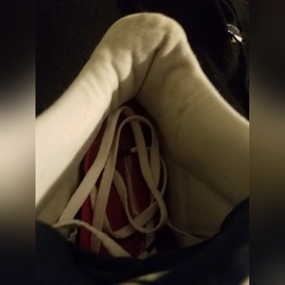 Nike Jordans - Picture 5 of 7